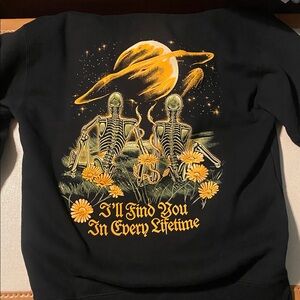 Cove Black Sweatshirt with Skeleton and Floral Design